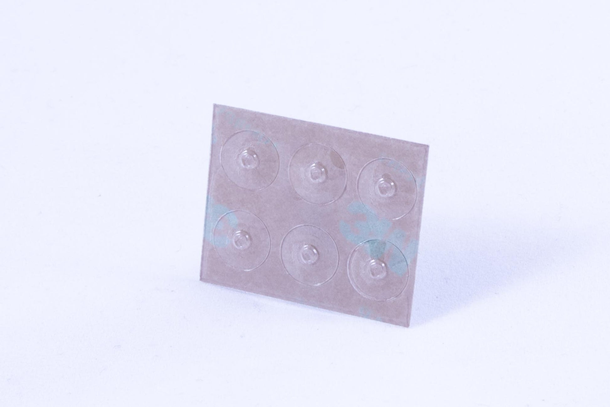 Locator dots (clear)