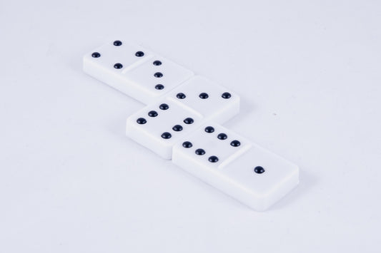 Dominoes w/ Raised Dots
