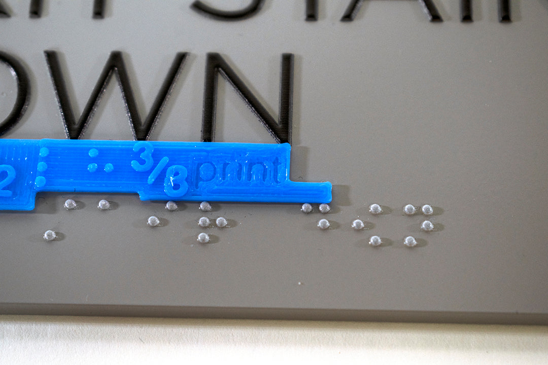 Sign template displaying distance between lines.