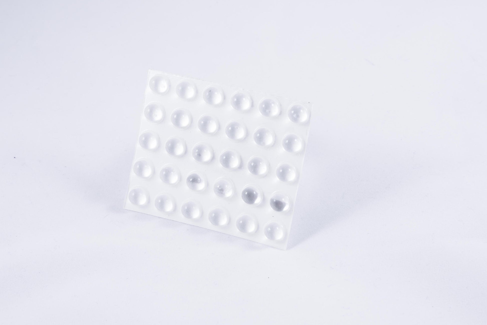 Clear, Medium, Round Bump Dots