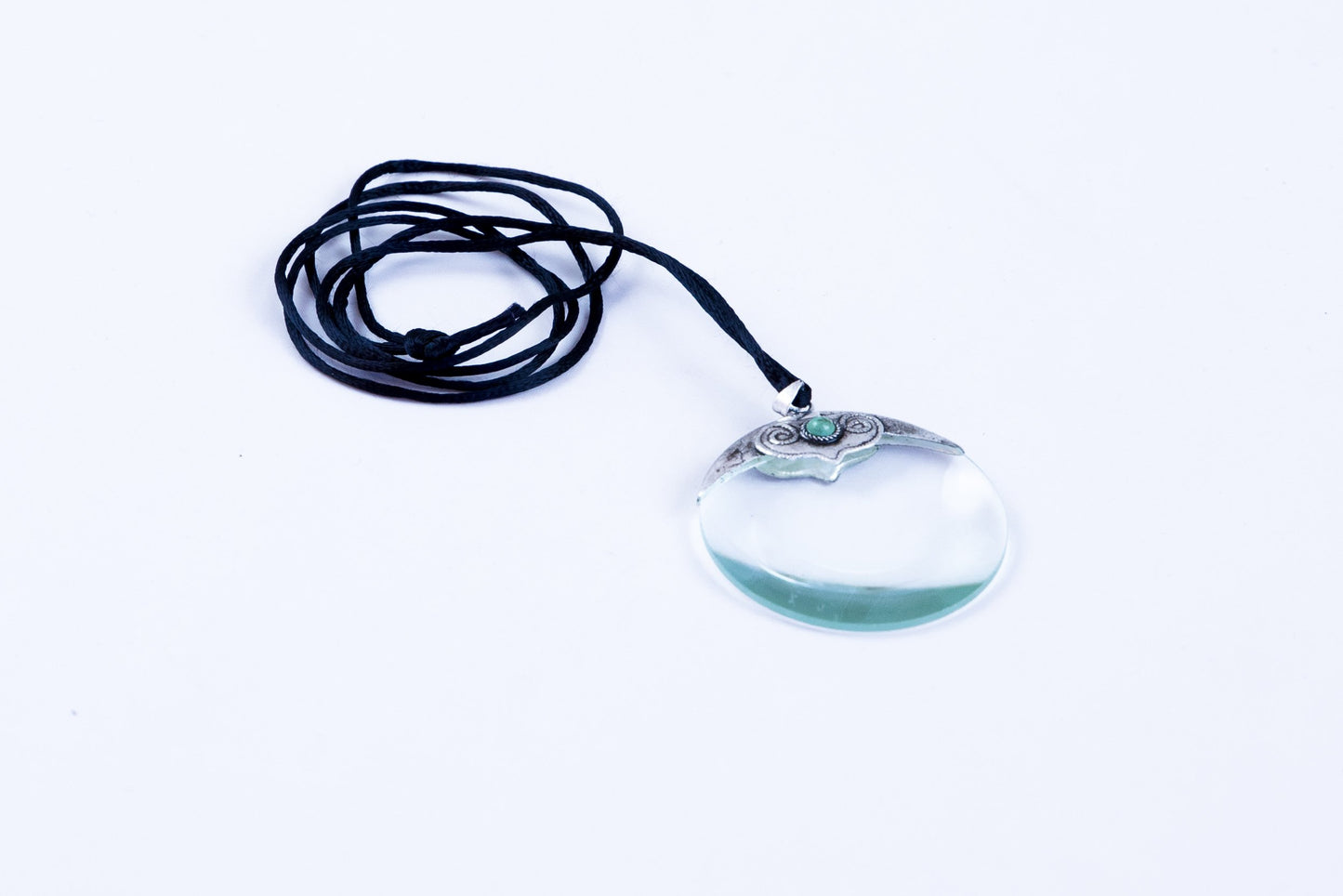 Pendant Mag: 4x, w/ Black Silk Cord