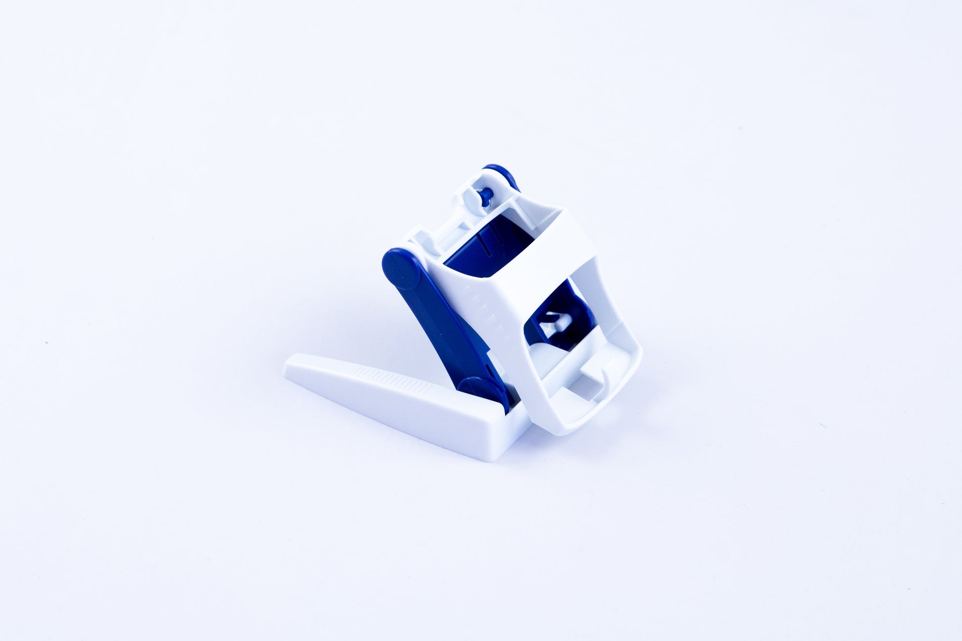 Stand for Adv. Hand-Held Mag